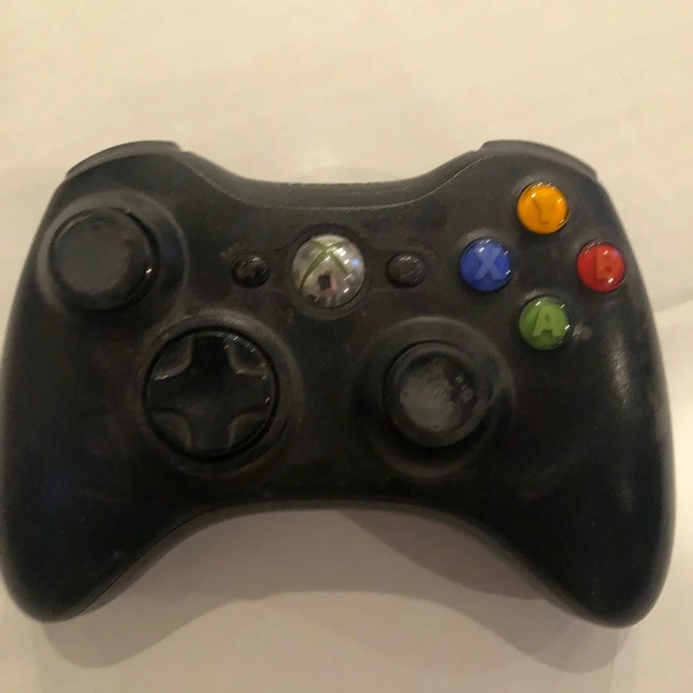 - Xbox 360 wireless controller